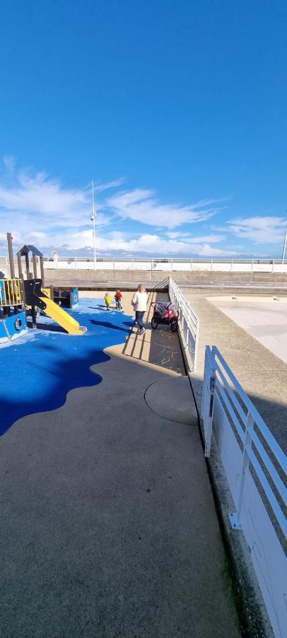 Appartement Sur Le Port, 105M Rez De Jardin Avec Parc Privatif Saint-Valery-en-Caux Bagian luar foto