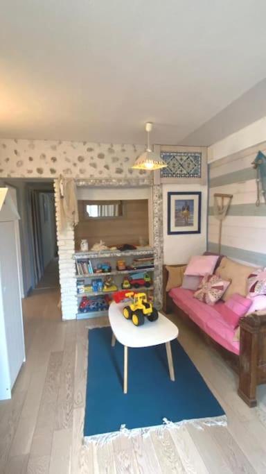 Appartement Sur Le Port, 105M Rez De Jardin Avec Parc Privatif Saint-Valery-en-Caux Bagian luar foto